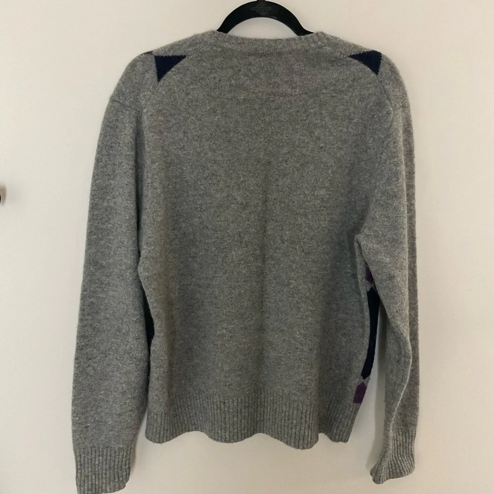 J. Crew Gray V-Neck Argyle Sweater with Purple and Navy Diamonds 100% Lambs Wool